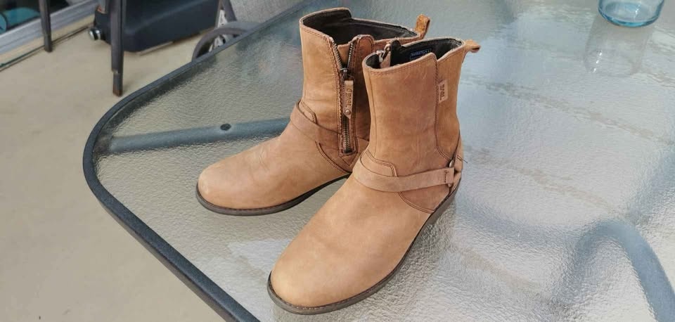 Teva Leather Waterproof Ankle Boots