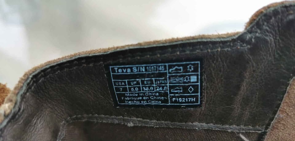 Teva Leather Waterproof Ankle Boots - photo 4