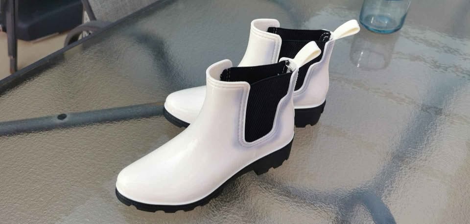 White Ankle Rain Boots - Size 7 - photo 3
