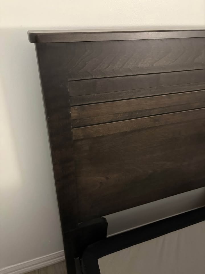 Dark Wood Queen Bed Frame (Leon’s) - photo 3