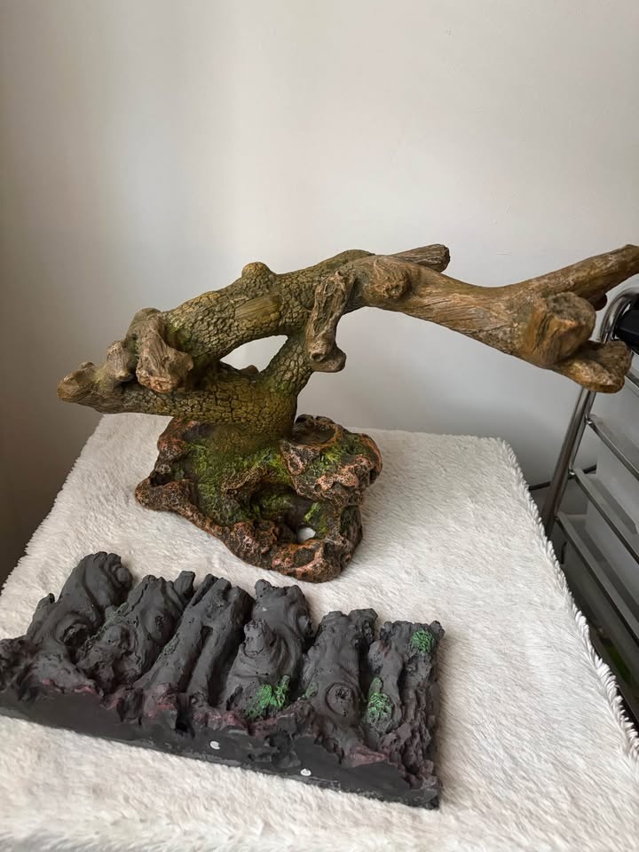 Reptile Terrarium with Supplies - Thrive Brand - photo 3