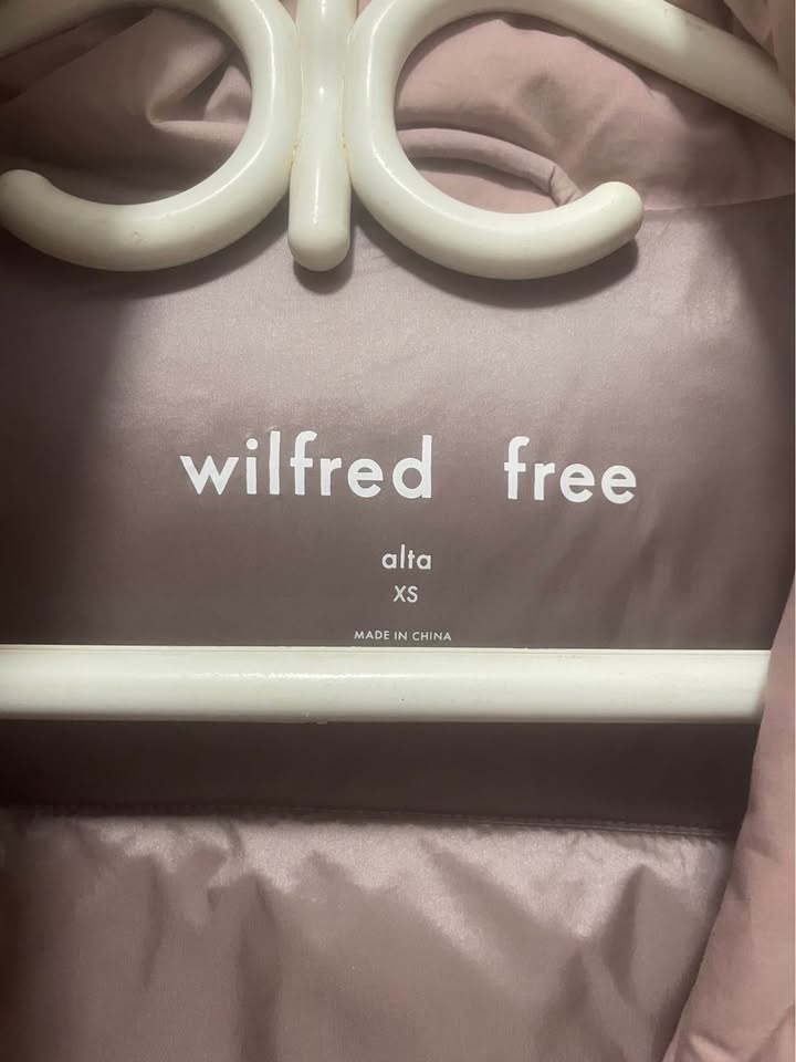 Wilfred Free Alta Puffer Jacket Pink/Blush XS - photo 3