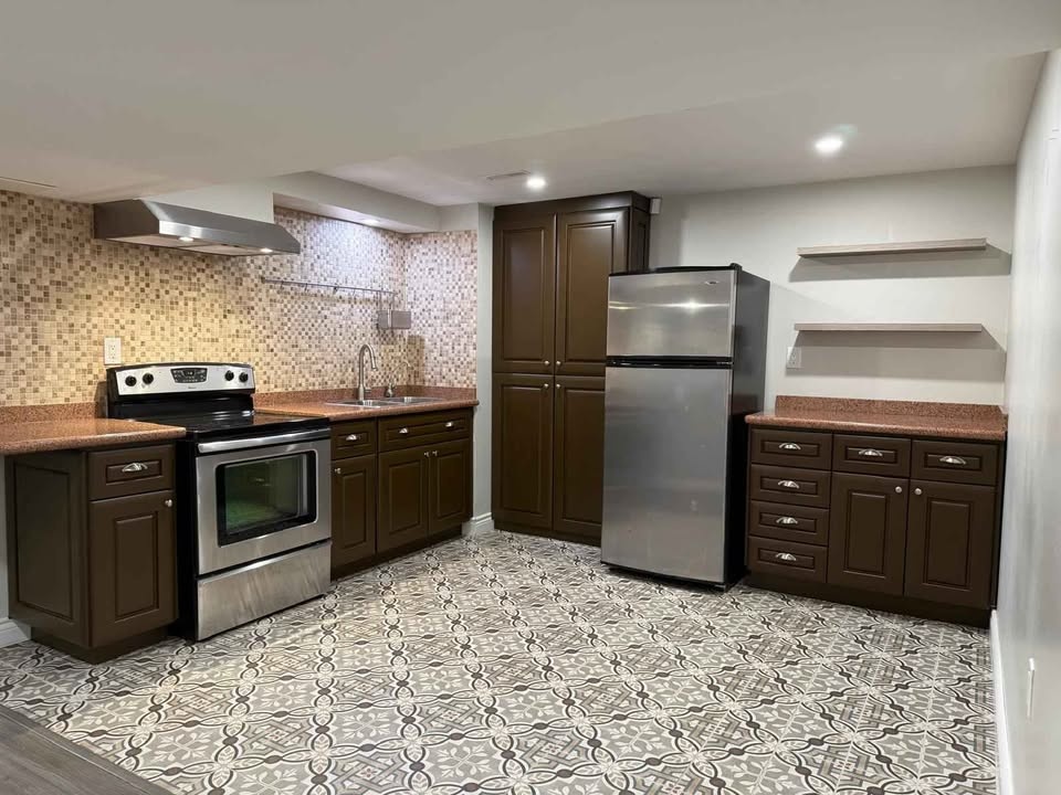 1 Bed 1 Bath - House - photo 4