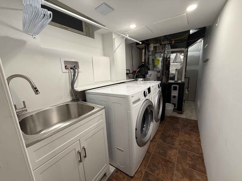 1 Bed 1 Bath - House - photo 5