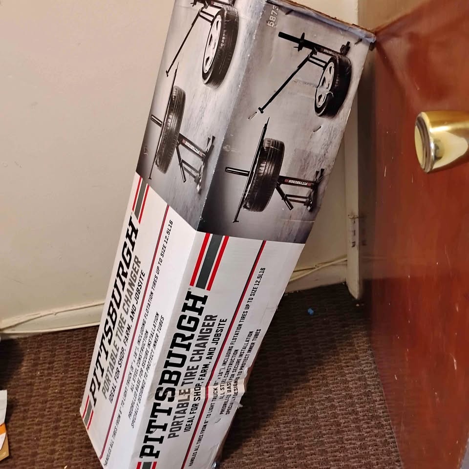 Pittsburgh Portable Tire Changer New In Box