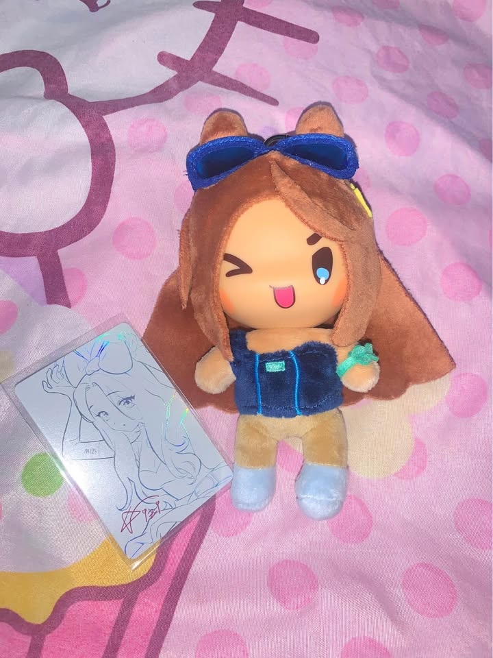 Alien Stage Rabbit Series HYUNA keychain