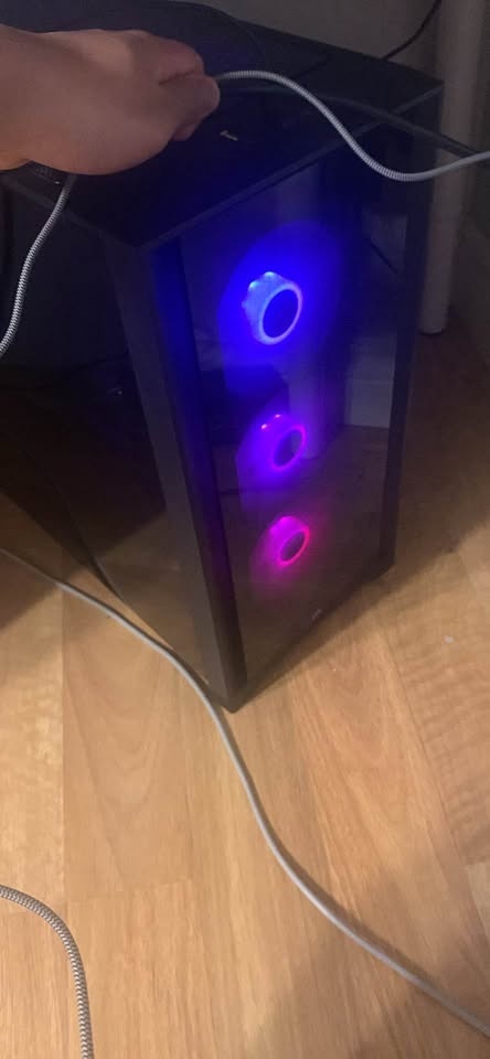Gaming PC – RX 580 + i7 – Runs Fortnite, GTA, Rust - photo 2