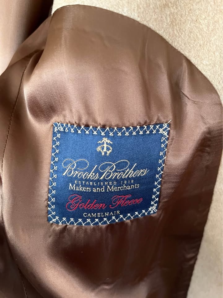 Men's 100% Camelhair Brooks Brothers Executive Dress Coat (44R) - photo 3