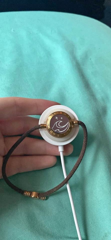 Totwoo Couples Bracelet with Charger (One)