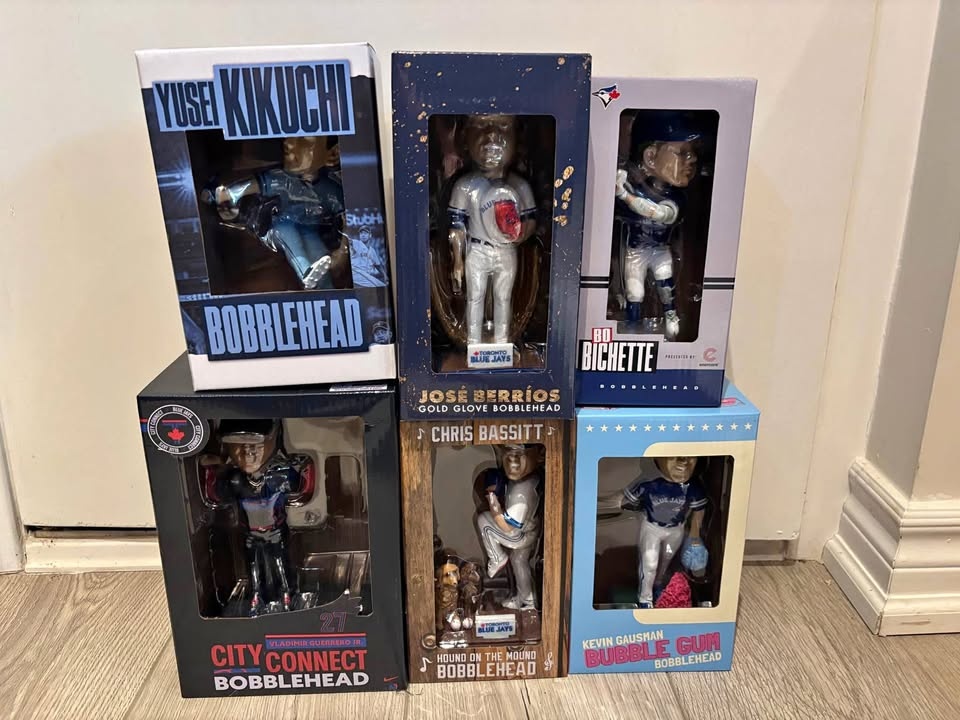 2024 Stadium Giveaway Bobbles