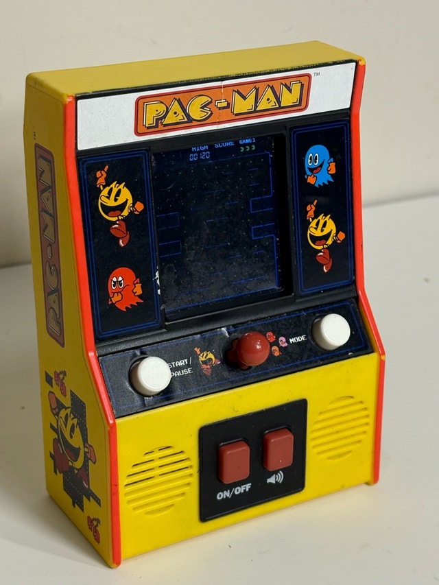 Pac-Man Mini Arcade Tabletop Game – Fully Working – Retro Fun