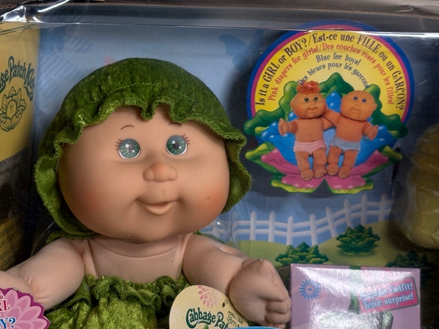 Cabbage Patch Surprise Newborn Doll – Factory Sealed Box - photo 4