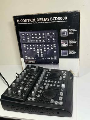 Behringer BCD3000 USB DJ Controller - photo 2