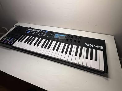 Alesis VX49 MIDI Controller Keyboard — Studio Gear, Tested - photo 2