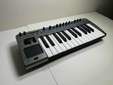M-Audio Axiom 25 MIDI Controller - Tested