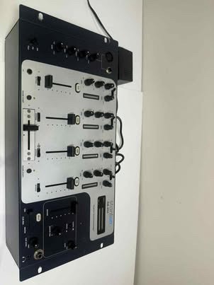 Stanton RM.404 4-Channel DJ Mixer – Rackmount - photo 4