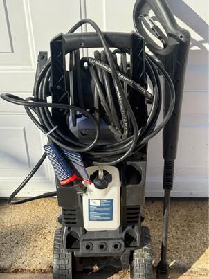 Simoniz 1900 PSI Electric Pressure Washer + Wand - photo 4