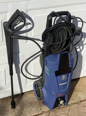 Simoniz 1900 PSI Electric Pressure Washer + Wand - photo 5