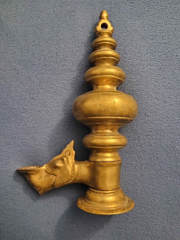 Antique Asian Oil Lamp - photo 2