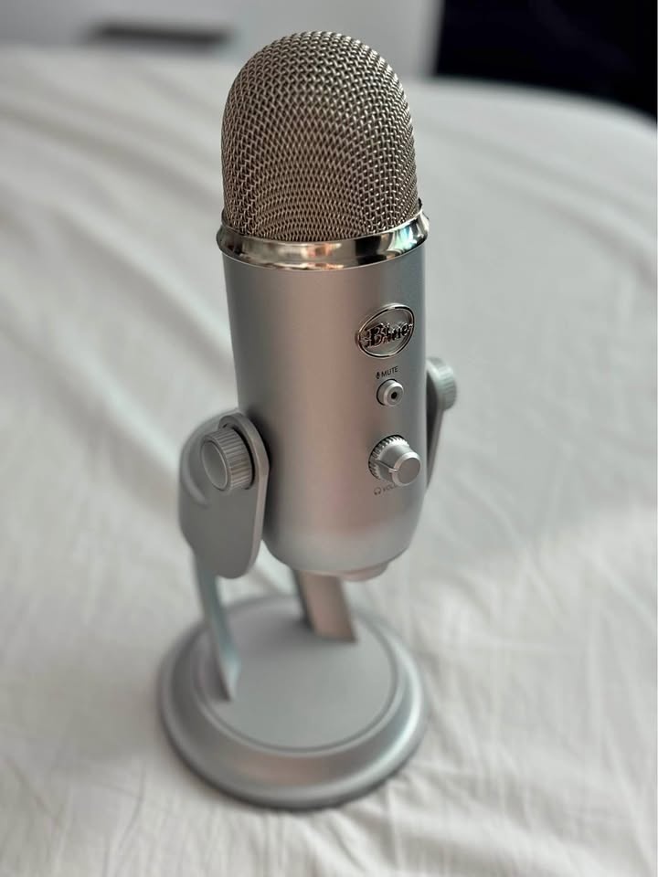 Blue Yeti USB Microphone