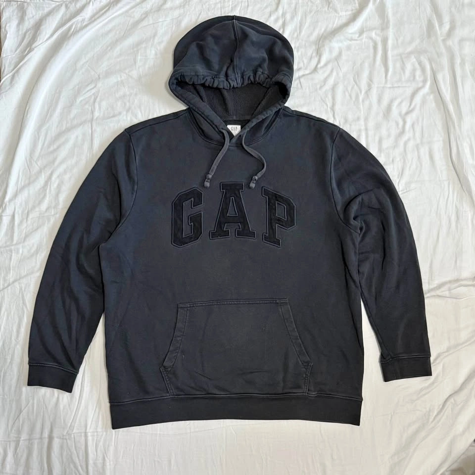 Gap Hoodie - Black