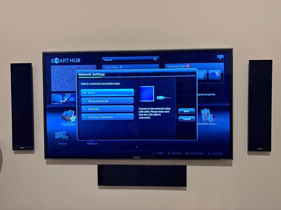KEF Slim Wall Speaker 5.0 Surround System + Samsung Smart TV