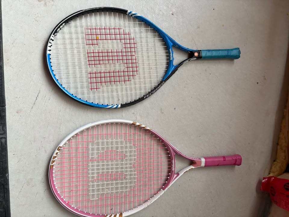 2 Brand New Head Tennis Racquets, 2 Used Wilson Racquets - photo 3