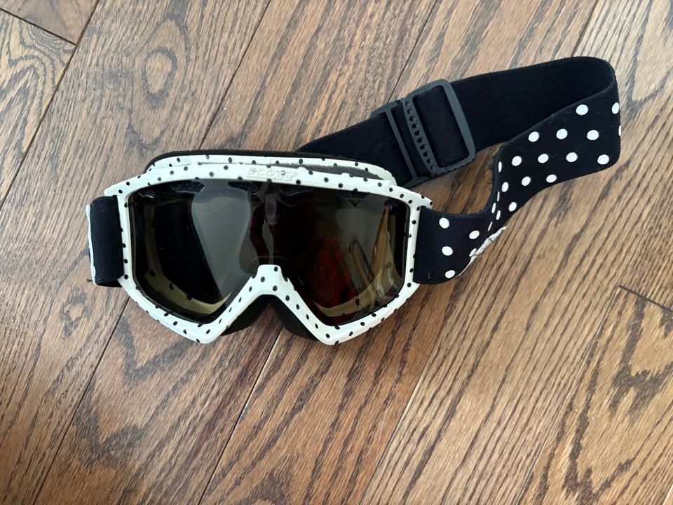 Ski Equipment - photo 4