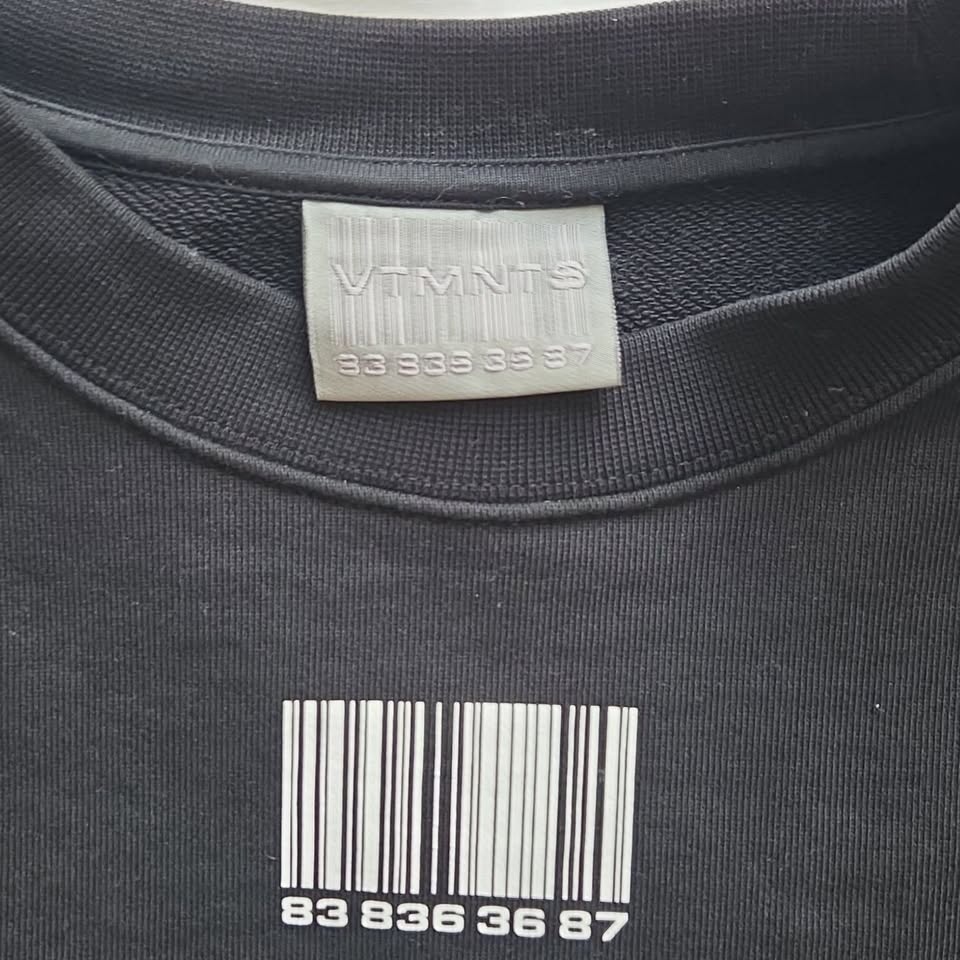 VTMNTS Black Barcode Print Crewneck Sweatshirt XL - photo 2