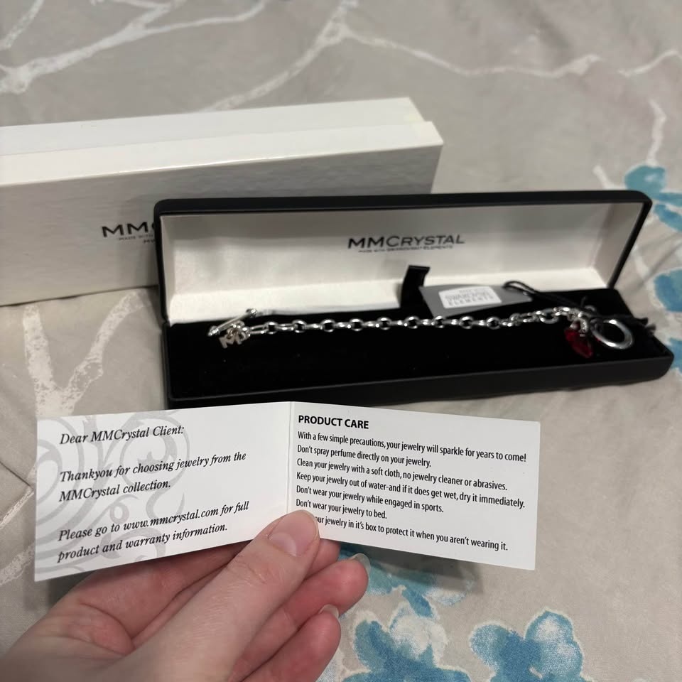 Brand New MM Crystal Bracelet - photo 5