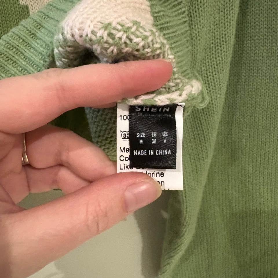 SHEIN Green and Cream Knit Sweater Medium - photo 4
