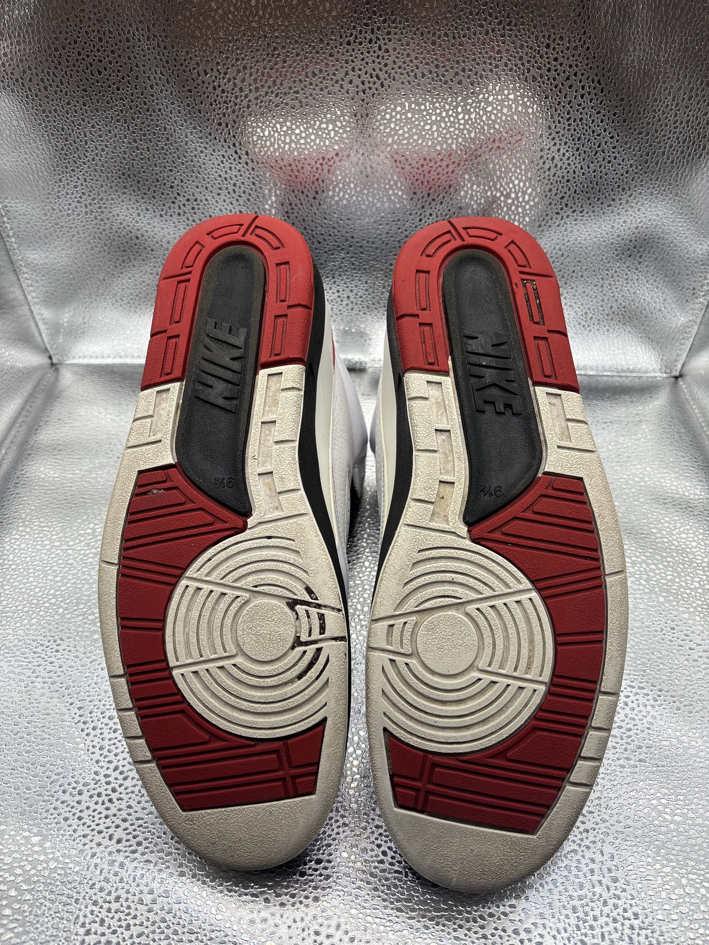 Air Jordan 2 Chicago - photo 3