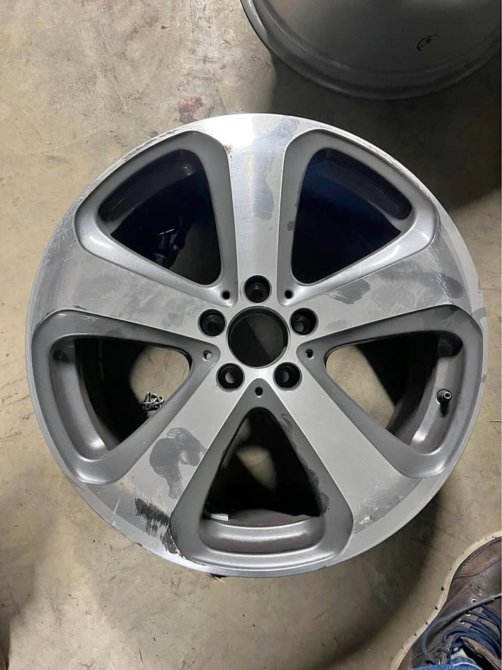 19” Mercedes Rim for GLC (One Wheel)