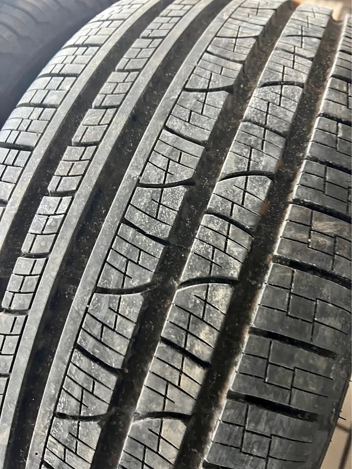 255/45/20 Pirelli Scorpion Verde All Season Pair