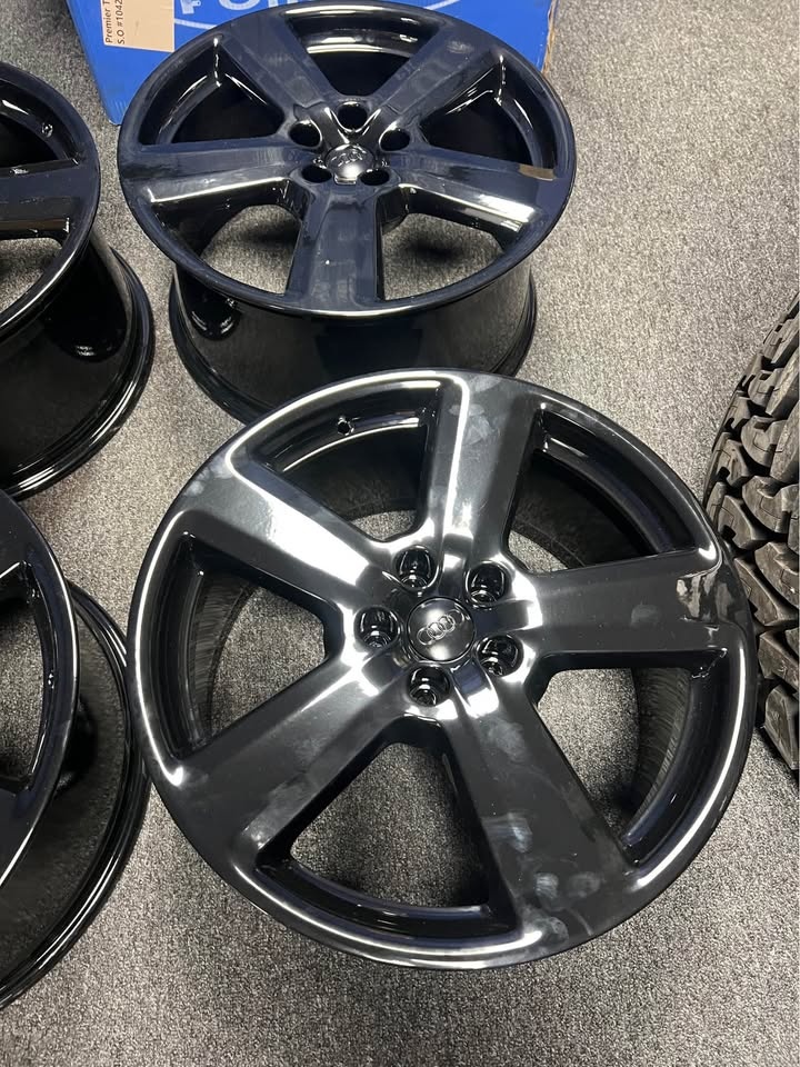 Genuine 19” Audi Wheels (57.1) - photo 3