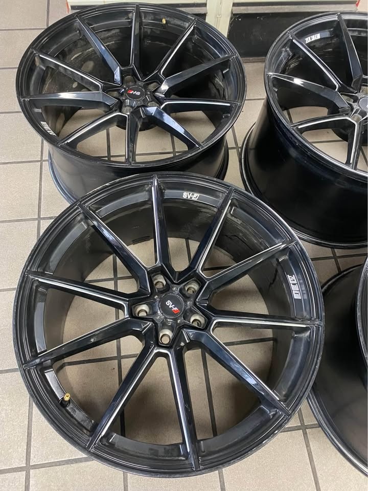 21" Staggered Savini Wheels 5x120 Bolt Pattern - photo 3