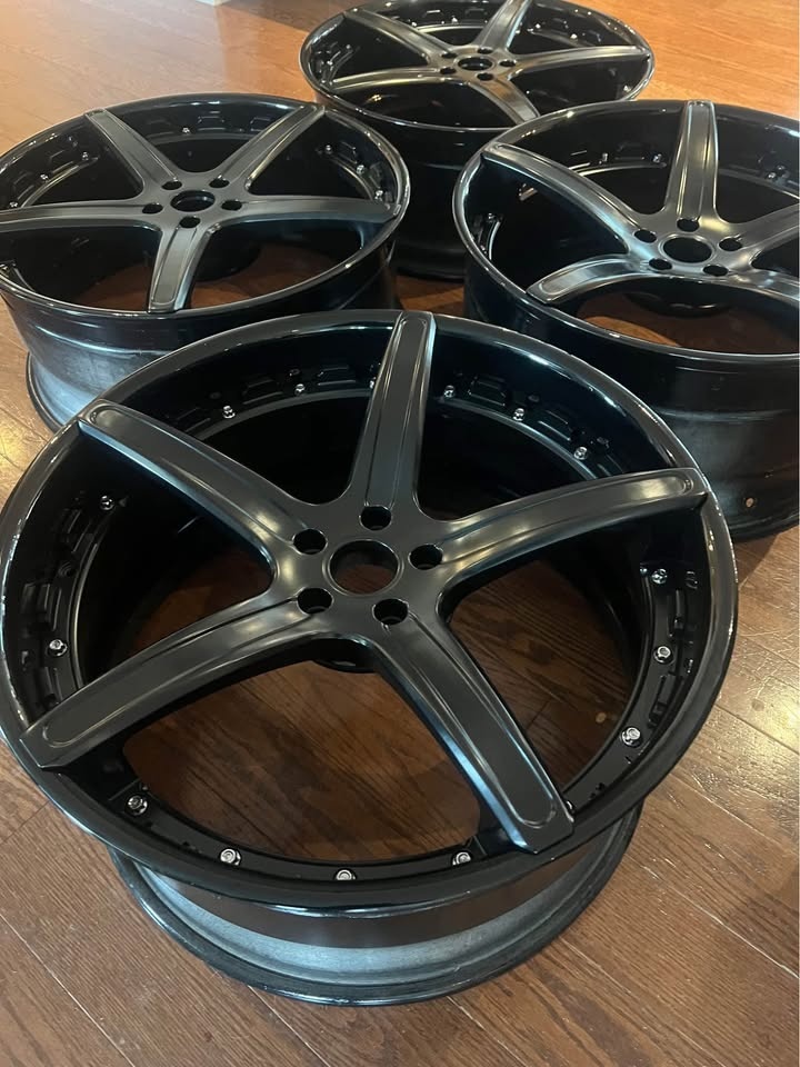22” Staggered Genuine Forgiato Wheels 5x112 - photo 2