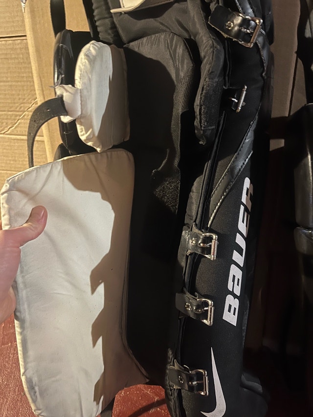 Bauer Nike Vapor Ball Hockey Goalie Pads - photo 2