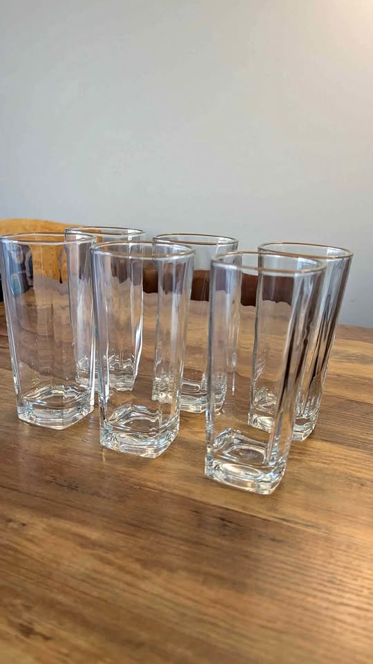 Set of 6 Drinking Glasses