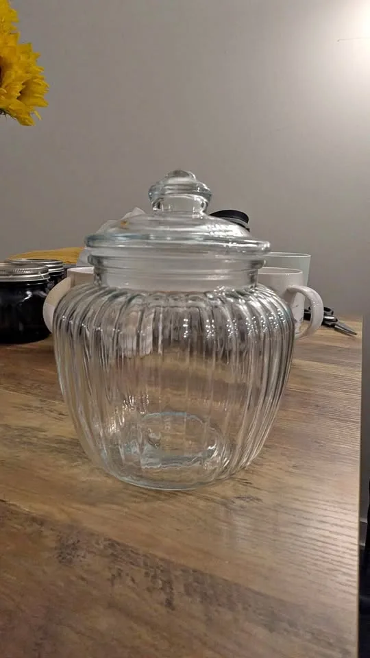 Decorative Glass Jar thumbnail