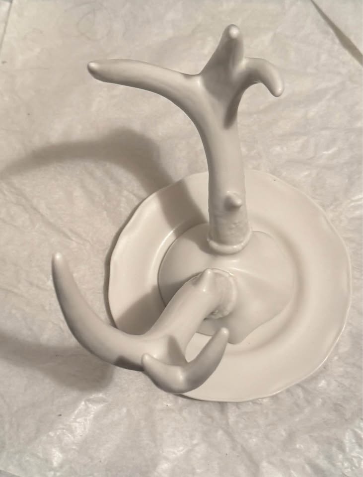 NEW Deer Antler Porcelain Jewelry Holder - photo 2