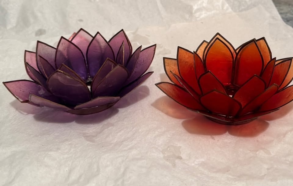 Set of two tea candle holders in red and purple, Urban Outfitter - photo 2