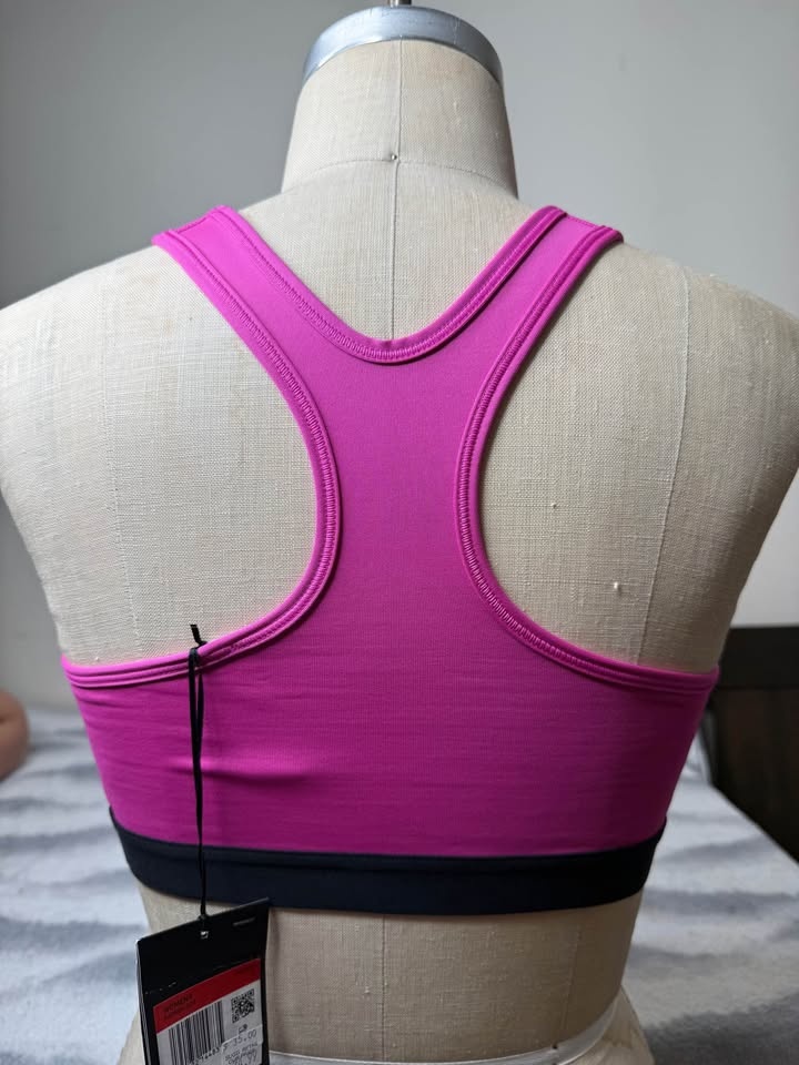 Nike Sports Bra - photo 5