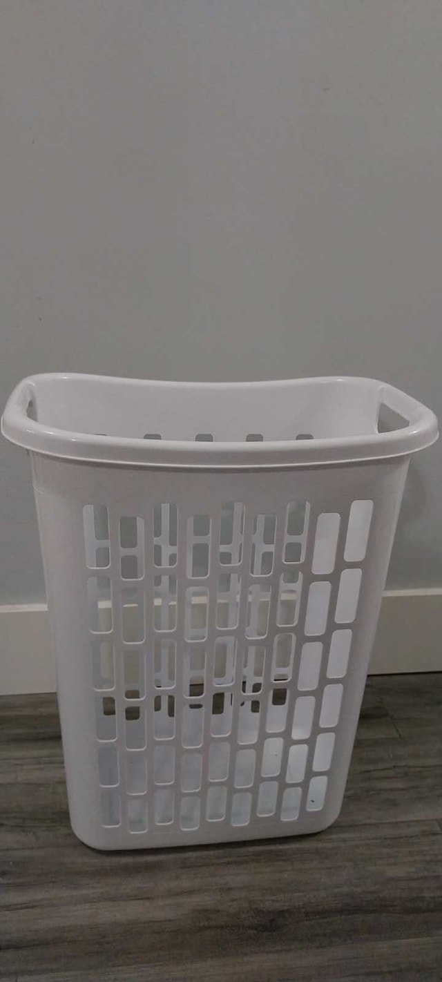 Hamper and laundry basket