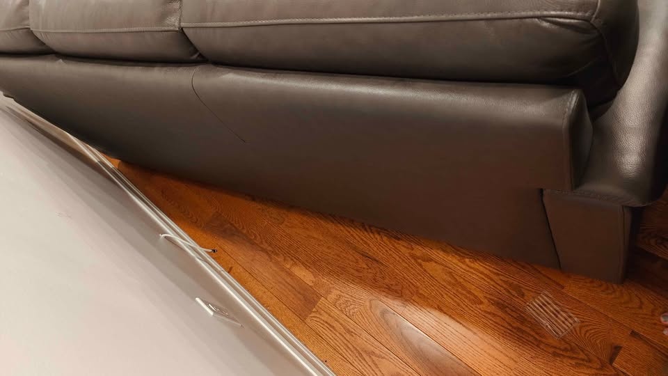 TWO Cindy Crawford Genuine Leather 3-Seater Sofas - photo 5
