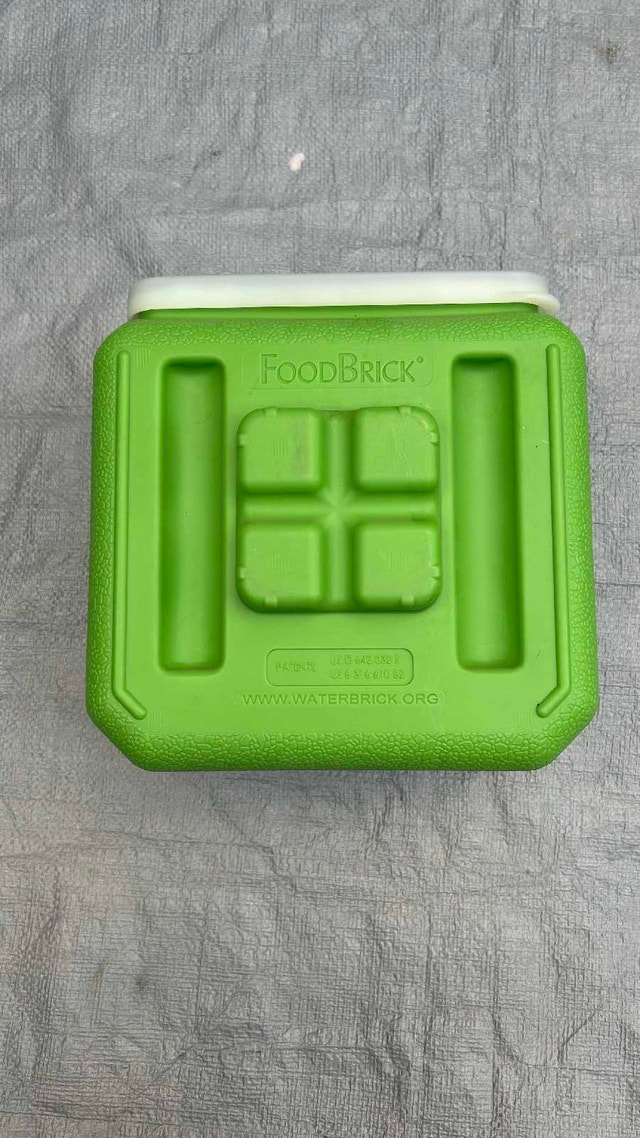 Half FoodBrick Green - 1 piece, good for dry or wet foods - photo 3