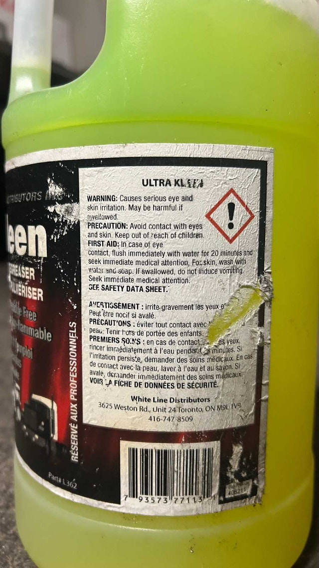 Whiteline Ultra Kleen Spray & Wipe Cleaner/De-Greaser - photo 4