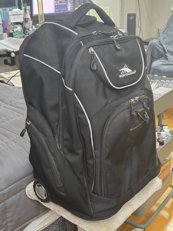 High Sierra Powerglide Wheeled Computer Backpack - photo 4