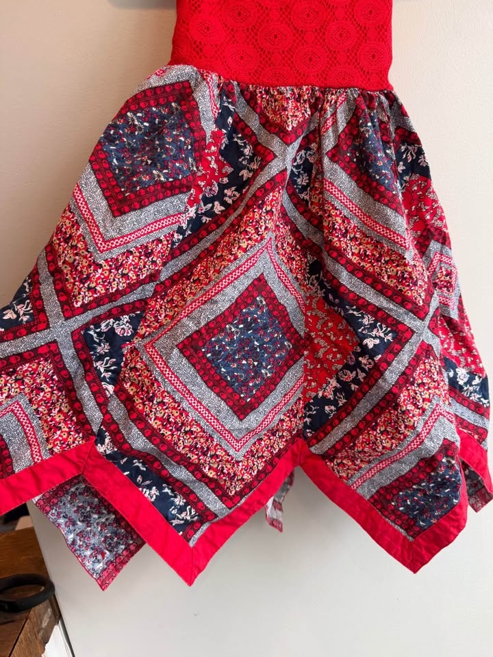 Little Girls Size 4/5 Dress $8 - photo 3