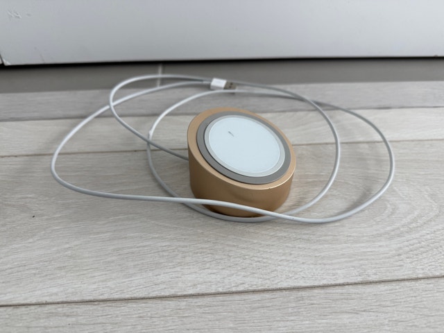 Apple MagSafe Charger
